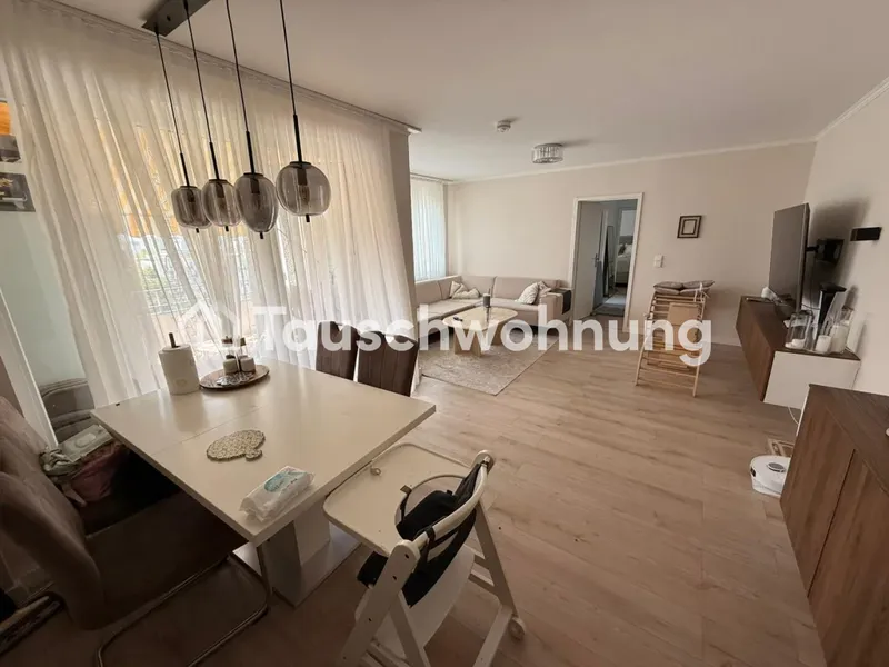 Tauschwohnung: Suche eine 4 Zim. und biete 2,5 zimmer 71qm 717€ warm — photo 1